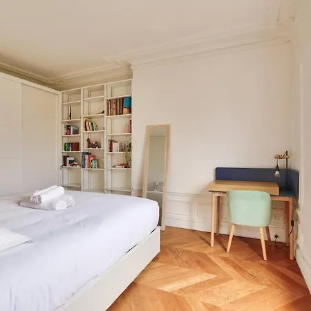 Apartmán Parisian 2br Flat 100m To Notre Dame & Pantheon Paříž