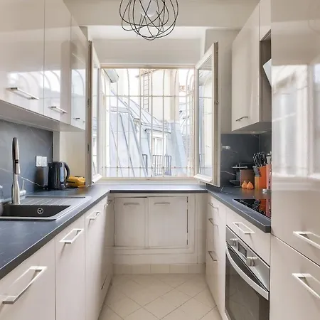 Apartmán Parisian 2br Flat 100m To Notre Dame & Pantheon Paříž